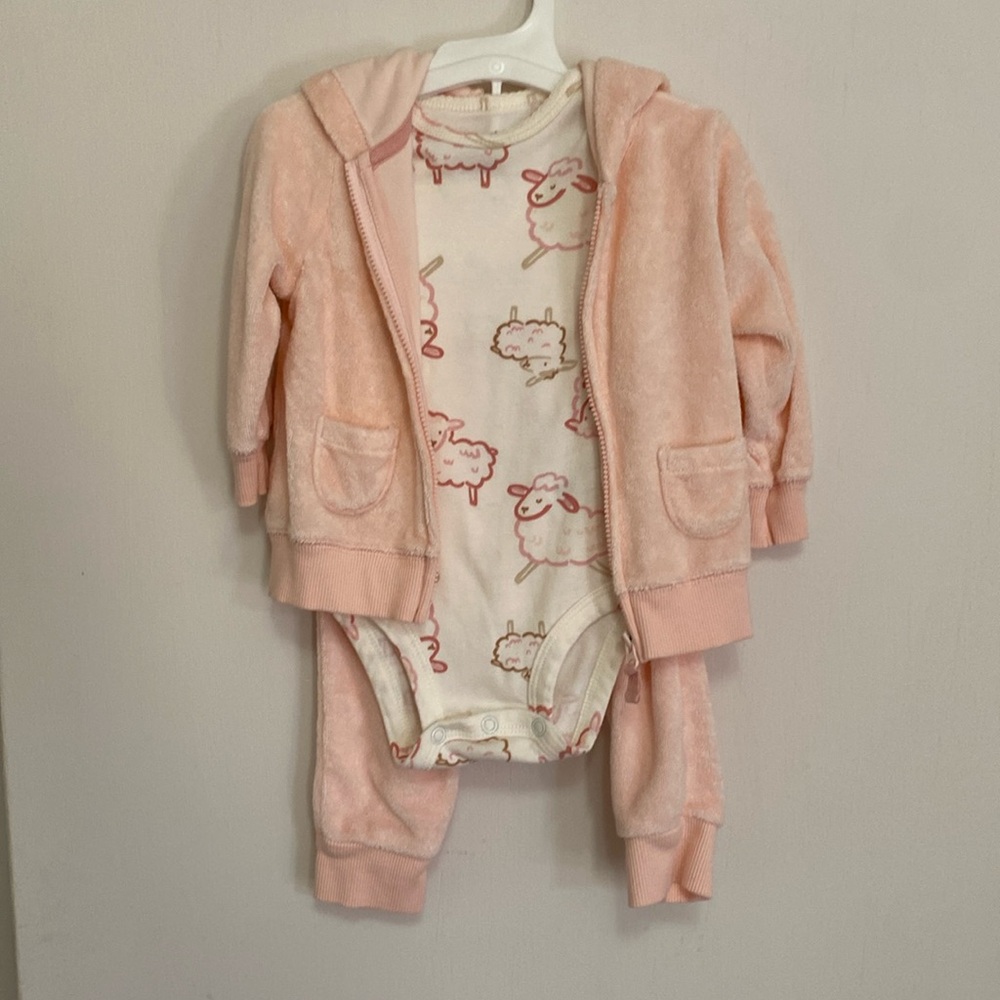 Carters set